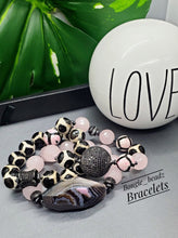 Load image into Gallery viewer, Dovey