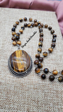 Load image into Gallery viewer, Tiger&#39;s eye necklace
