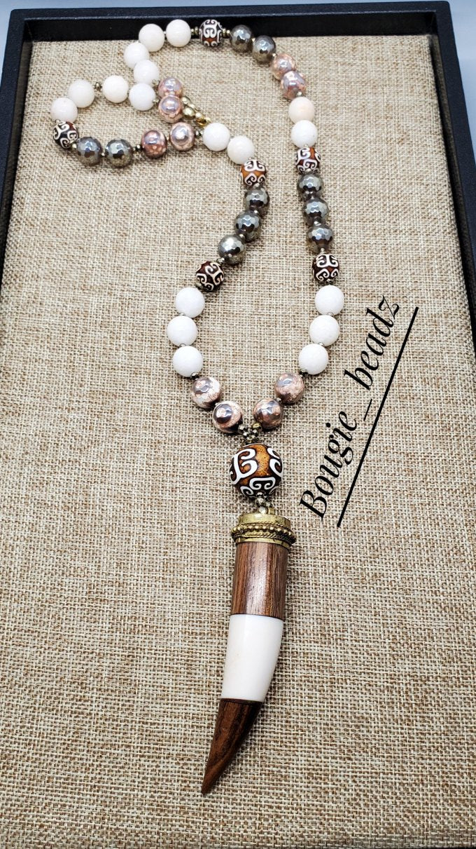 White Wooden Horn